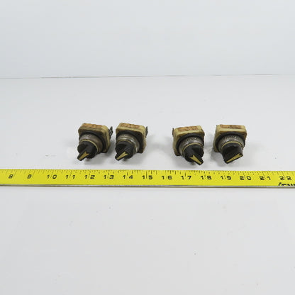 Fuji AH30-P2 2 Position Selector Switches 600V Lot Of 4
