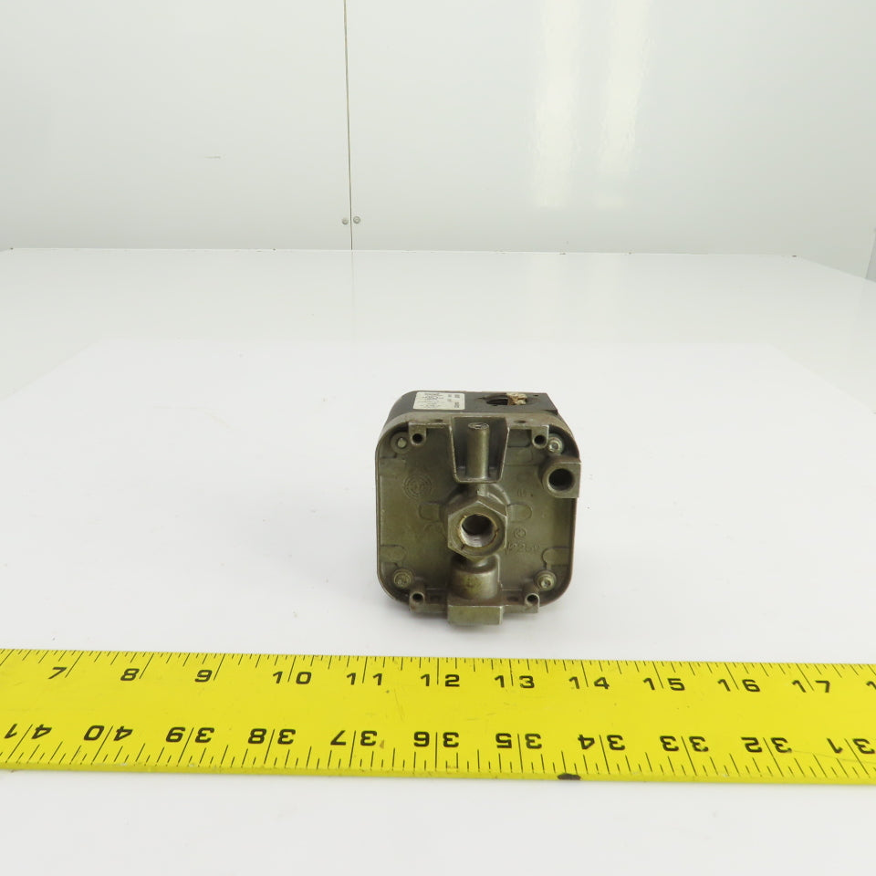 Krom Schroder DG50T 84447822 Air/Gas Pressure Switch 1-20 in-wc 8.5PSI 240VAC
