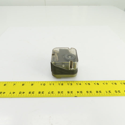 Krom Schroder DG50T 84447822 Air/Gas Pressure Switch 1-20 in-wc 8.5PSI 240VAC