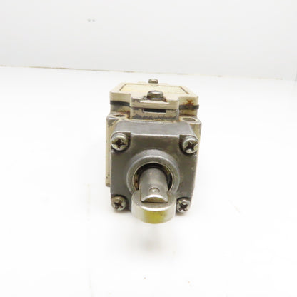 Omron D4B-2B71N Limit Switch Roller Plunger 400V