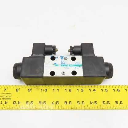 Vickers DG4V-CS-2C-M 4/3 Position Closed Center Hydraulic Valve 120V Coil