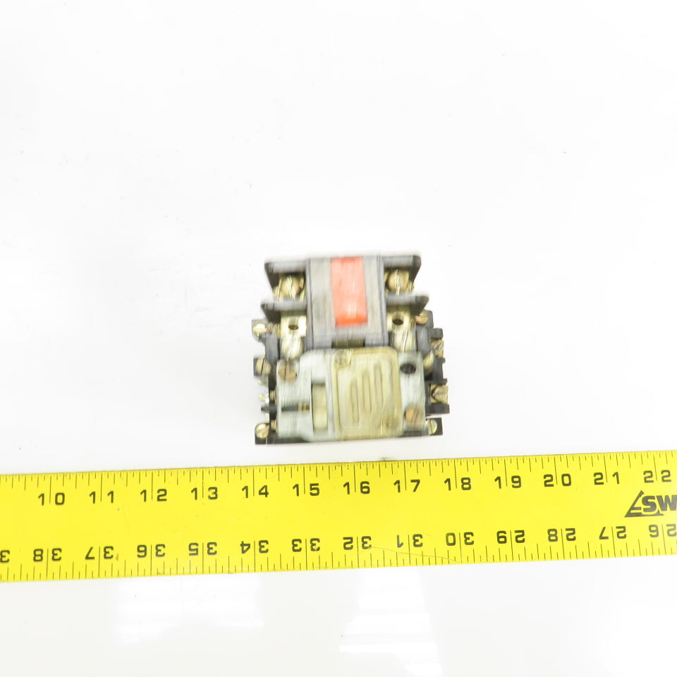 Allen Bradley 700-NT400A1 Pneumatic Time Delay Relay 120V W/700-NT