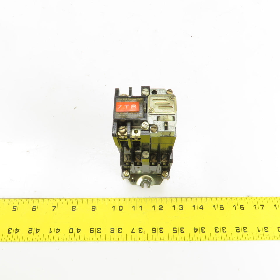 Allen Bradley 700-NT400A1 Pneumatic Time Delay Relay 120V W/700-NT