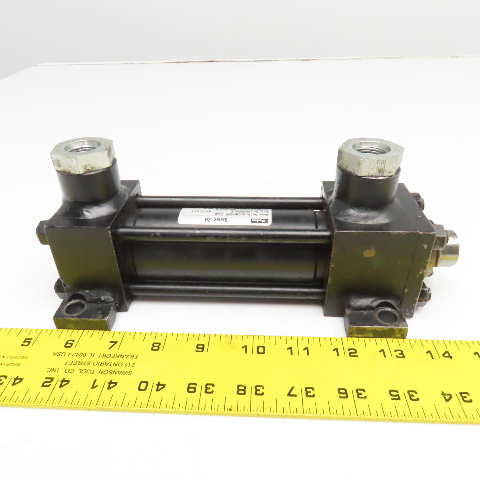 Parker C2HTS29A 3-1/2" Bore 1-1/2" Stroke Double Acting Hydraulic Cylinder
