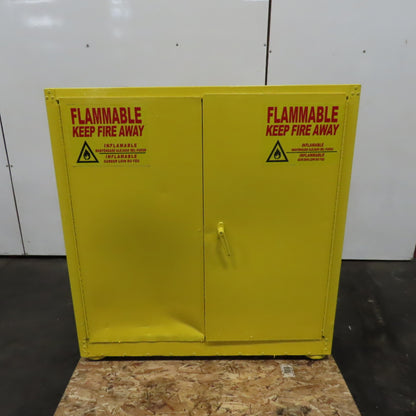 30 Gallon 1 Shelf Flammable Liquid Storage Cabinet 43" x 18" x 44"