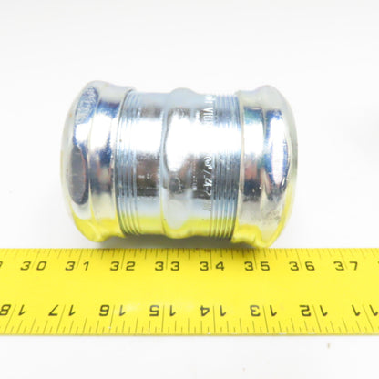 T&B 2-1/2" EMT Compression Coupling Lot Of 5
