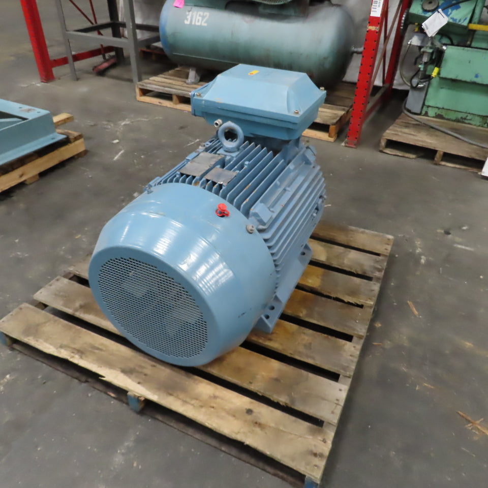 ABB M3GP-280SMC-4-B3 110kW AC Electric Motor 690/400V 50HZ 3PH 1485RPM 280 Frame