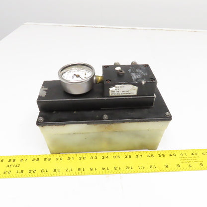 Hytec 100987 Model G Pneumatic Hydraulic Pump Needs Pressure Gauge 4800 PSI