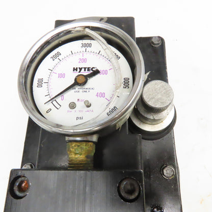 Hytec 100987 Model G Pneumatic Hydraulic Pump Needs Pressure Gauge 4800 PSI
