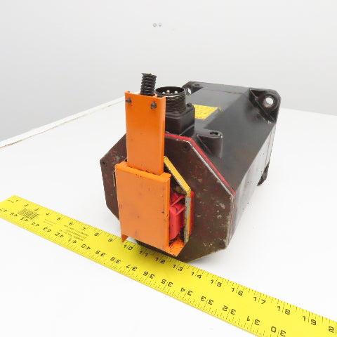 Fanuc A06B-0246-B100 3kW 2000RPM 3Ph 234V 133Hz AC Servo Motor