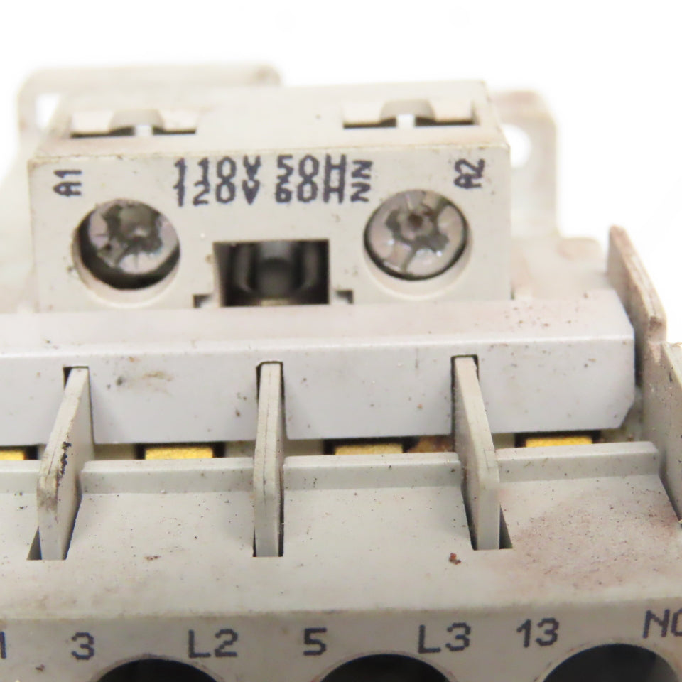 Allen Bradley 100C16D10 600V 15Hp Magnetic Contactor 1.0-5.0A Trip 193-EECB