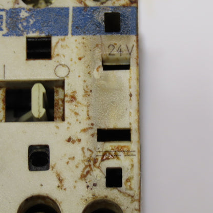 Telemecanique LP1K0610 LR2K0308 Magnetic Contactor 600V 3Hp 1.8-2.6A Trip 24VDC