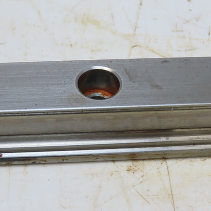 Rexroth H - 784 Linear Guide Rail 913mm