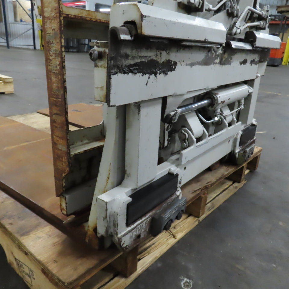 Cascade R45E Sideshifting Push Pull Forklift Attach. 4500 LB Cap. 42" Slipsheet