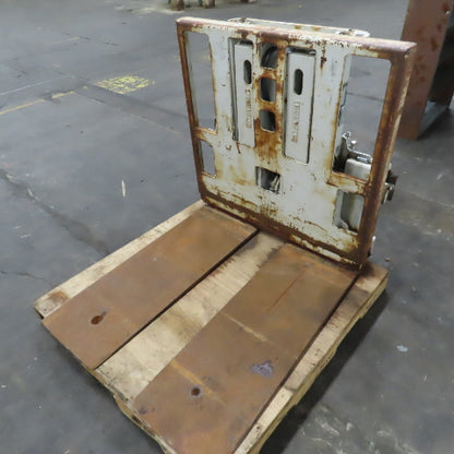 Cascade R45E Sideshifting Push Pull Forklift Attach. 4500 LB Cap. 42" Slipsheet
