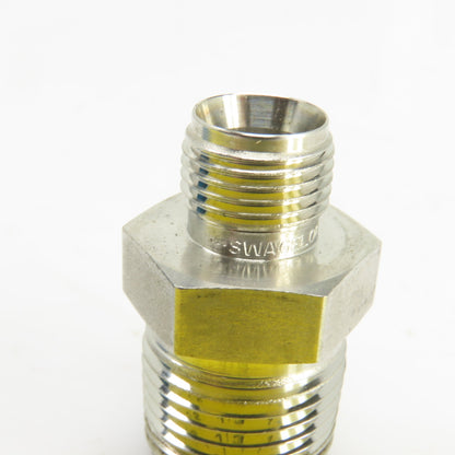 Swagelok Stainless Steel Reducing Adapter 1/2" NPT Male x1/4" Tube Fitting Male