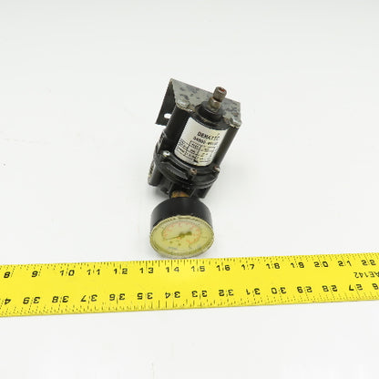 Dematic 1/4" NPT Compressed Air Regulator 500PSI MAX .05-30PSI Output