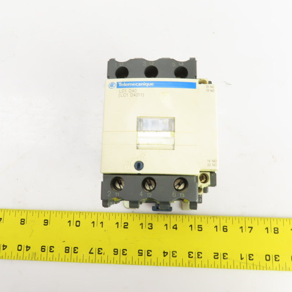 Schneider LC1 D40 LC1 D4011 600V 30HP Contactor 60A W/120V Coil