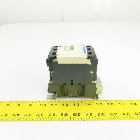 Schneider LC1 D40 LC1 D4011 600V 30HP Contactor 60A W/120V Coil