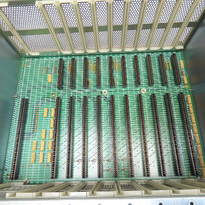 Reliance 57C332A 10 Slot Chassis 100/120V With 57510-1C Back Plane
