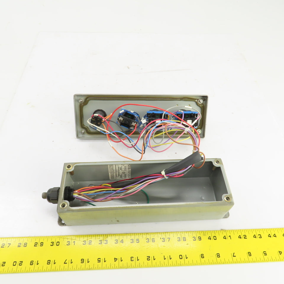 Saginaw 4-Button Operator Enclosure W/(3) Momentary Contact (1) E-Stop 24V
