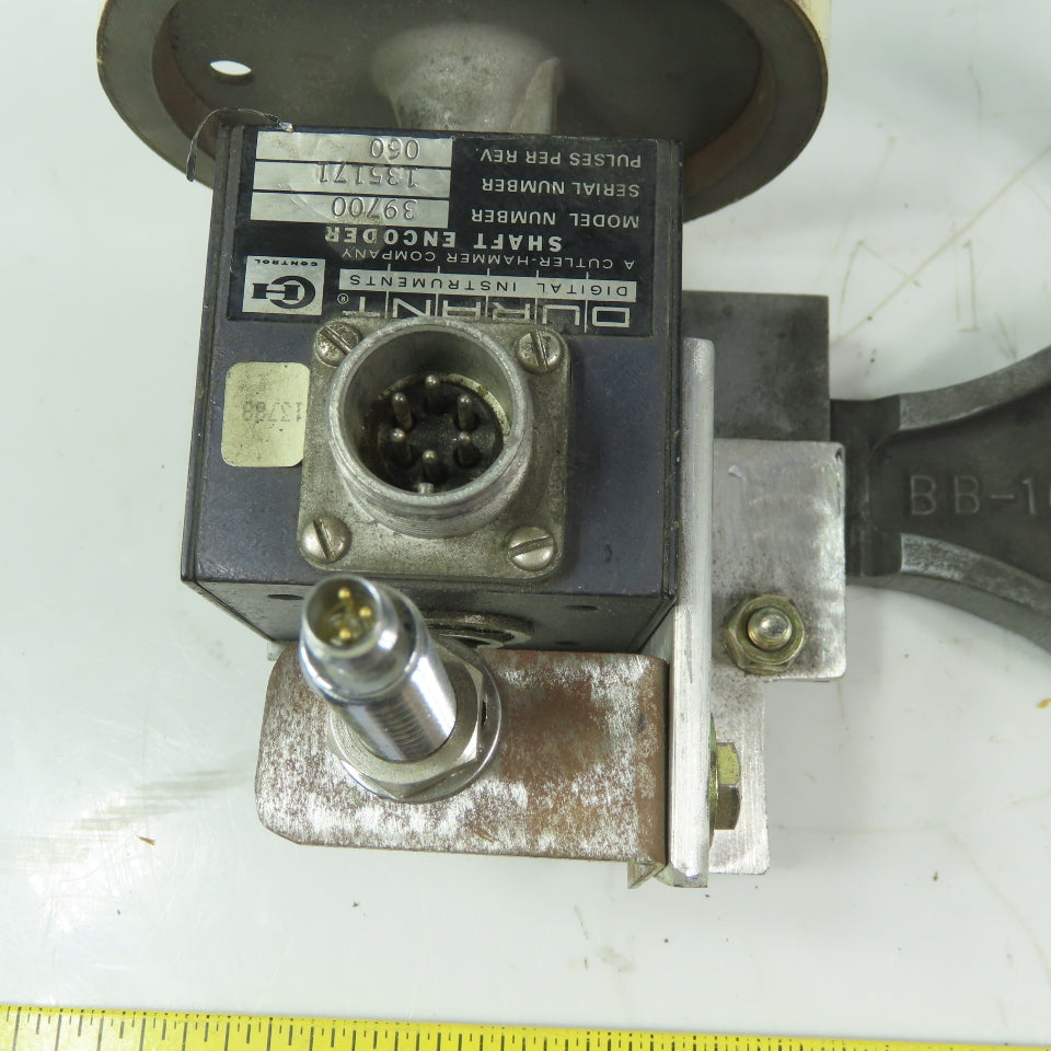 Durrant Cutler Hammer 39700 Shaft Encoder .060 Pulses Per Rev W/Swing Arm