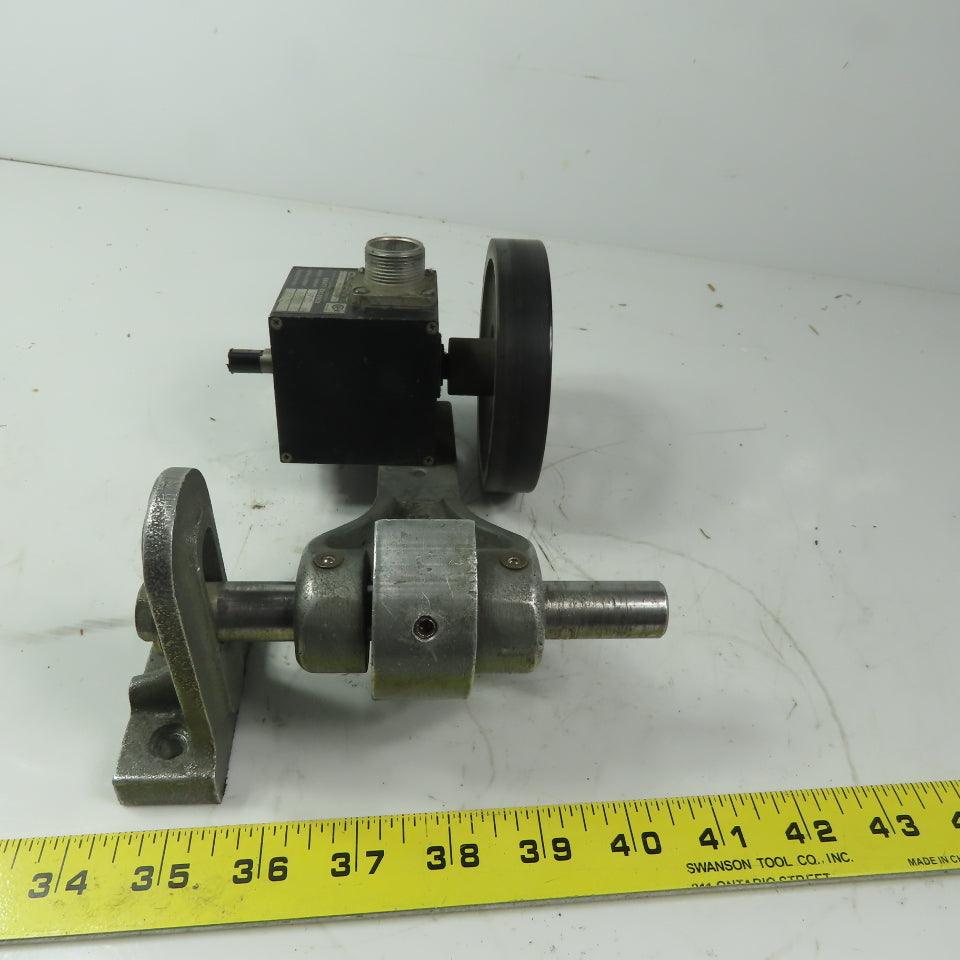 Durrant Cutler Hammer 39702 Shaft Encoder .060 Pulses Per Rev W/Swing Arm