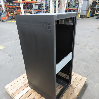 Middle Atlantic ERK-2725 27u Server Rack Enclosure 22" x 25" x 51-1/2" Tall