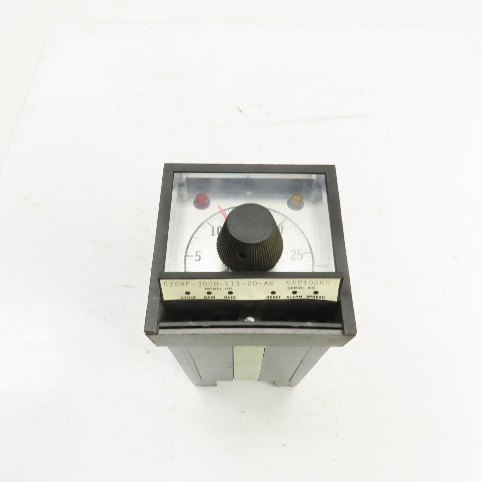 Chromalox C76BF-3000-111-20-AE Type J Temperature Controller 0-300°F
