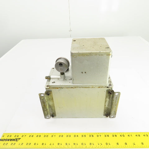 Yung Tien Chiba 250V AC 3 Liter Oil Lubricator Pump 150W