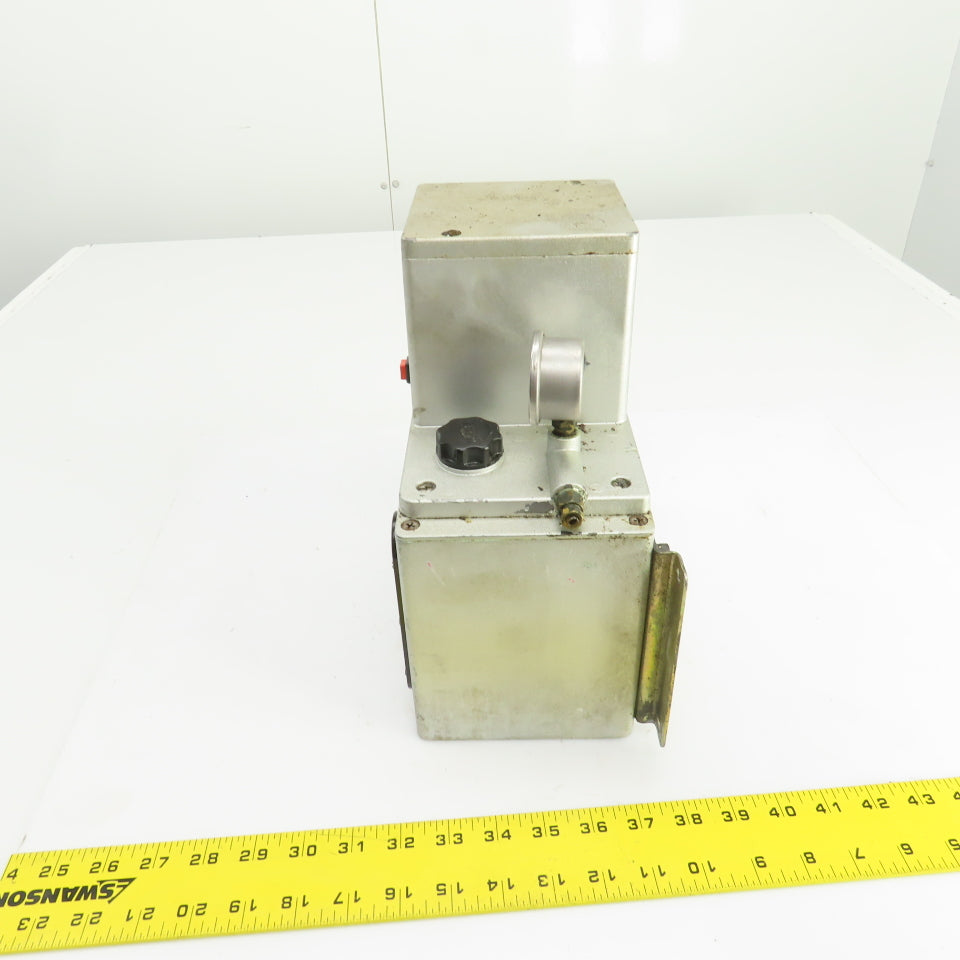 Yung Tien Chiba 250V AC 3 Liter Oil Lubricator Pump 150W