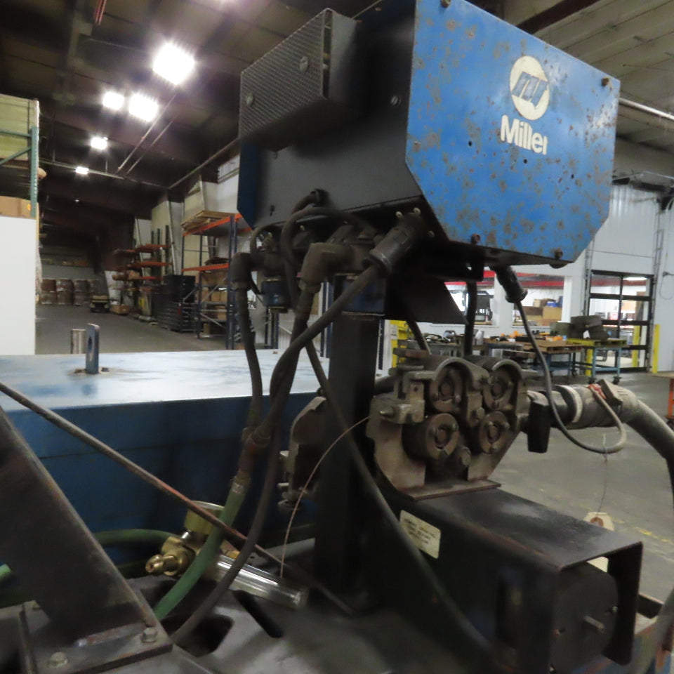 Miller MC-300VS 36V DC ARV Welding Package W/ Casters D-54A Feeder