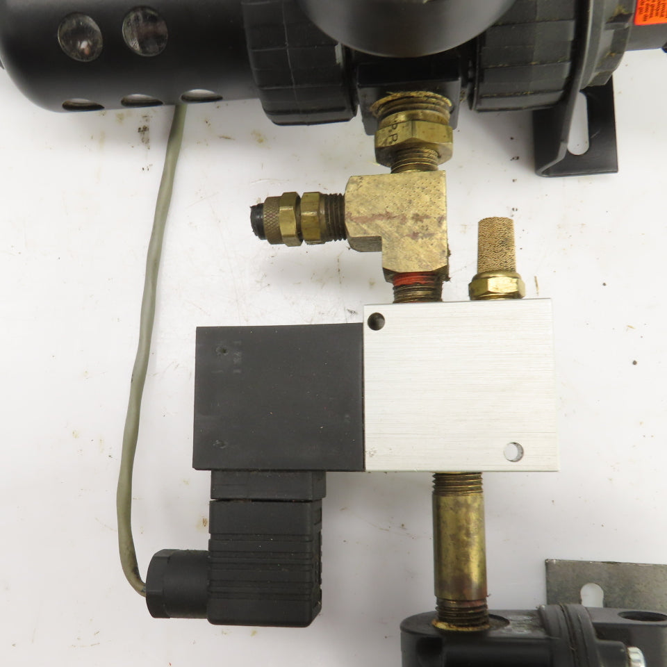 Dematic 04300-90133 1/2" NPT 2 Stage Air Pressure Regulator Filter W/ Bypass