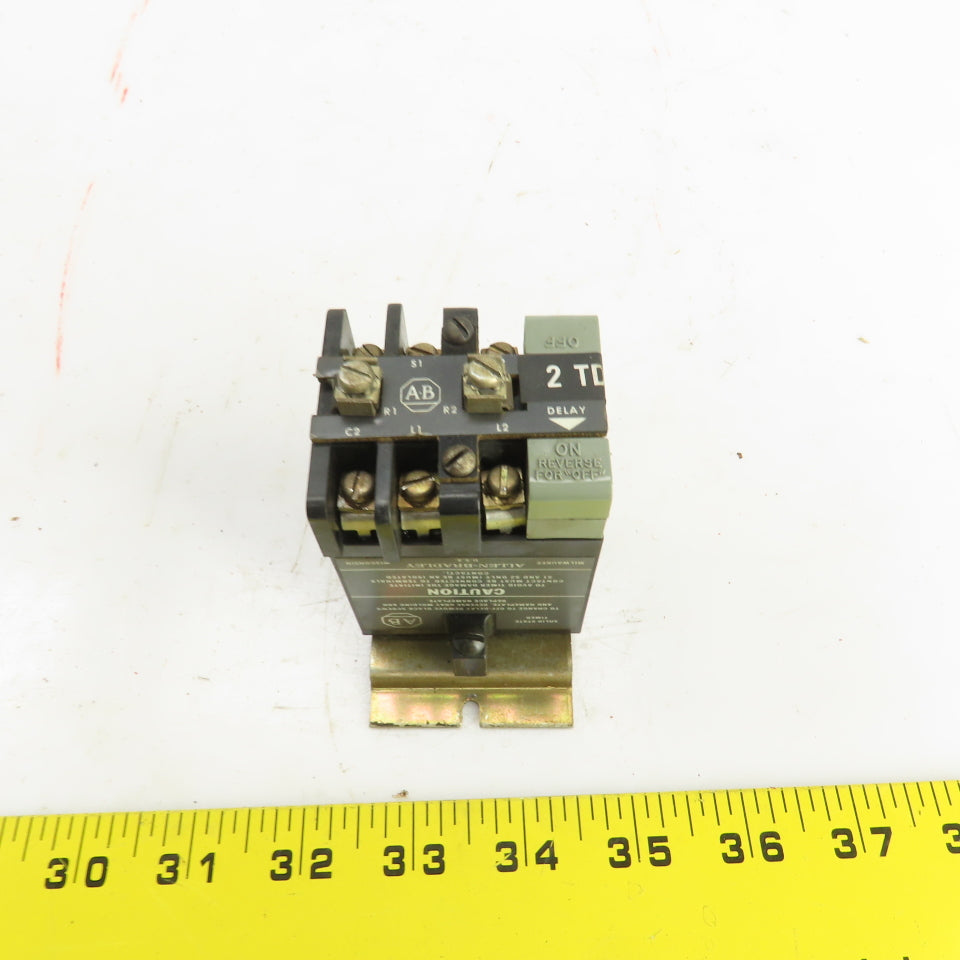 Allen Bradley 852S-A Ser G Solid State Timer Module 120V Line 300V Max Output