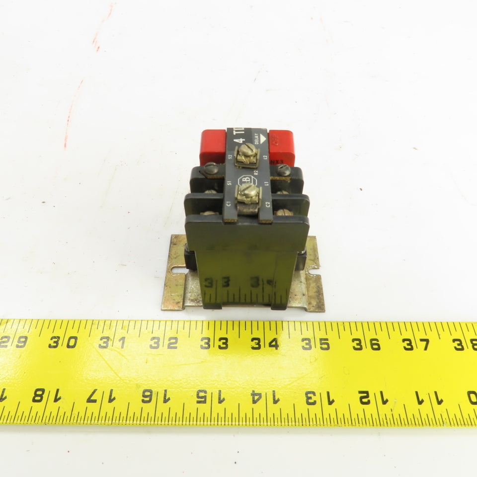 Allen Bradley 852S-A Ser G Solid State Timer Module 120V Line 300V Max Output
