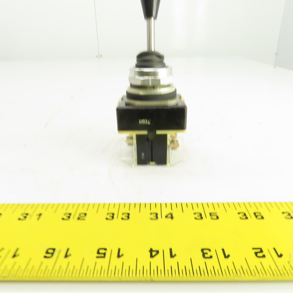 Allen Bradley 800T-T2M Ser P 3-Position Toggle Switch Joystick