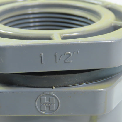 Hayward 1-1/2"-1-1/2" FPT Bulkhead tank Fitting Schedule 80 Gray PVC