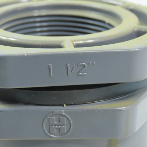 Hayward 1-1/2"-1-1/2" FPT Bulkhead tank Fitting Schedule 80 Gray PVC