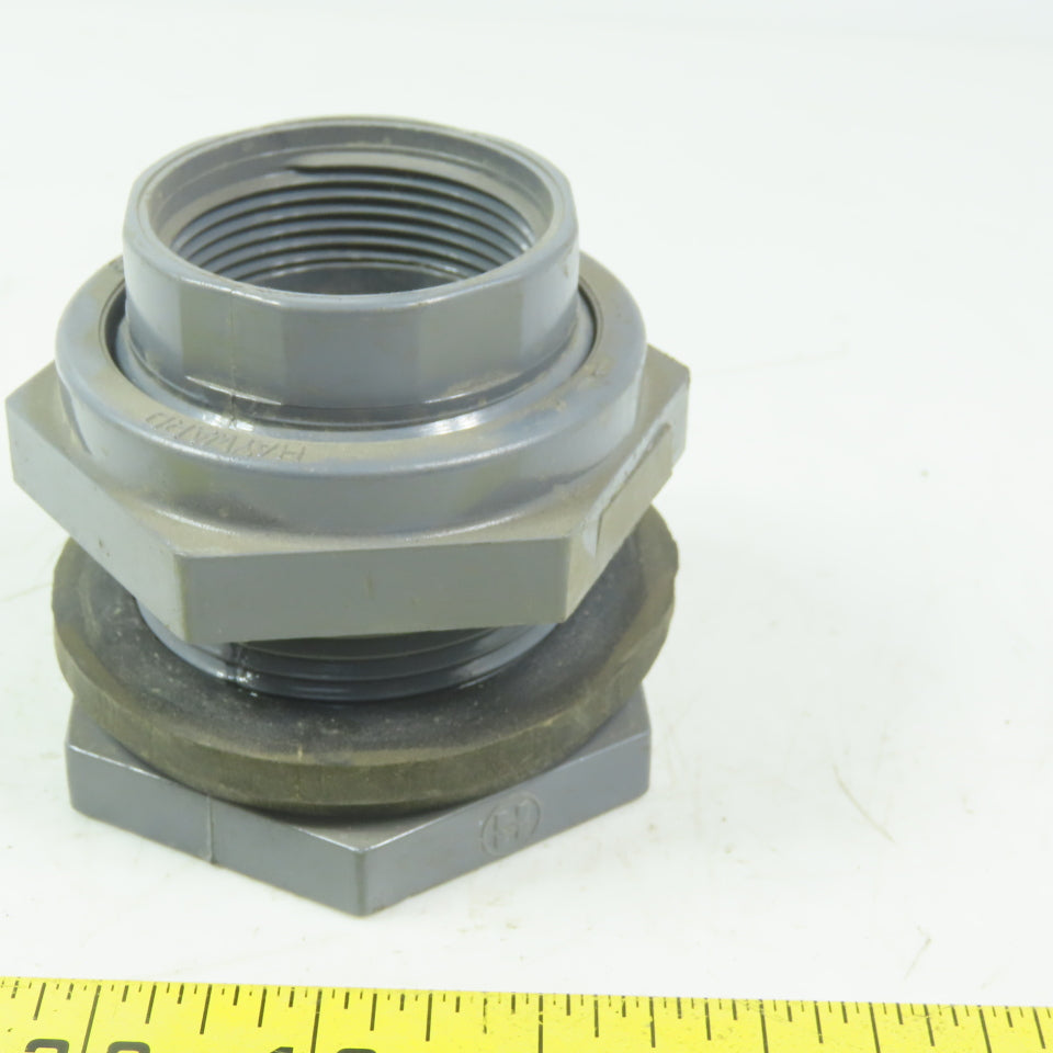 Hayward 1-1/2"-1-1/2" FPT Bulkhead tank Fitting Schedule 80 Gray PVC