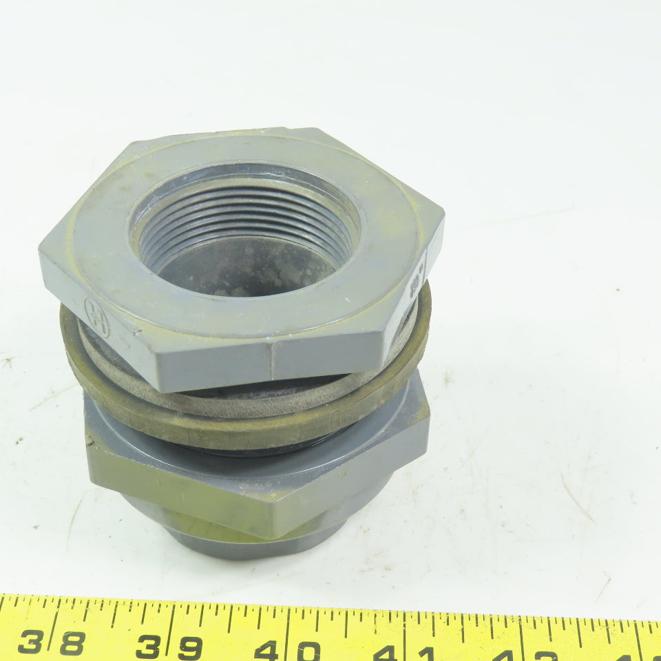 Hayward 1-1/2"-1-1/2" FPT Bulkhead tank Fitting Schedule 80 Gray PVC