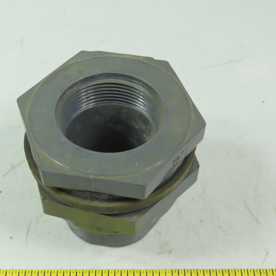 Hayward 1-1/2"-1-1/2" FPT Bulkhead tank Fitting Schedule 80 Gray PVC