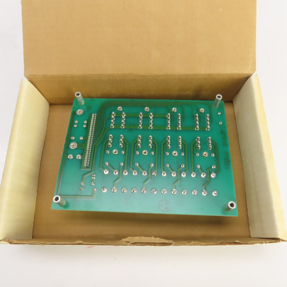 Opto 22 PB16HQ 001824 4-Module Mounting Rack