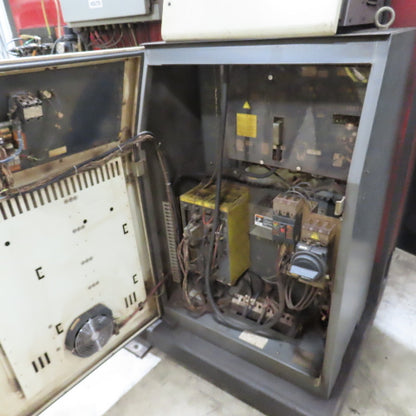 Lincoln ED4102016 Fanuc 6 Axis Dual Zone Robotic Welding Cell 480V 3PH No Welder