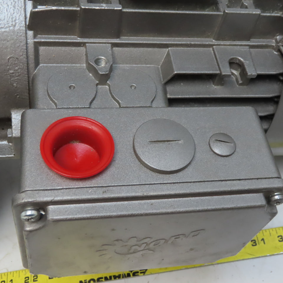 Nord SK4282AZG-100L/8-2BRE 3 Hp Gear Box Speed Reducer 23/460V 3Ph 110.78 To 1