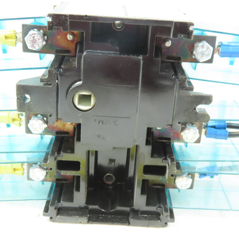 Siemens 3KL5030-1AB01 Disconnect Load Isolator 690V 63A 3P W/3NA6 803 10A Fuses