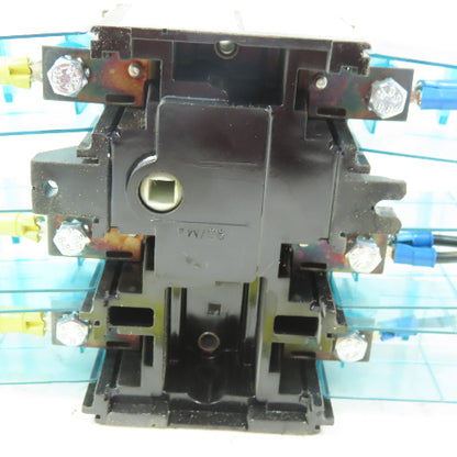 Siemens 3KL5030-1AB01 Disconnect Load Isolator 690V 63A 3P W/3NA6 803 10A Fuses