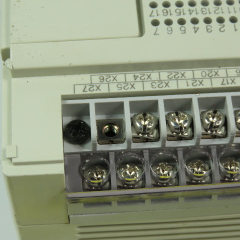 MITSUBISHI Fxon-40MR-ES/UL PLC Programmable Controller 100-240VAC 50/60Hz 2A