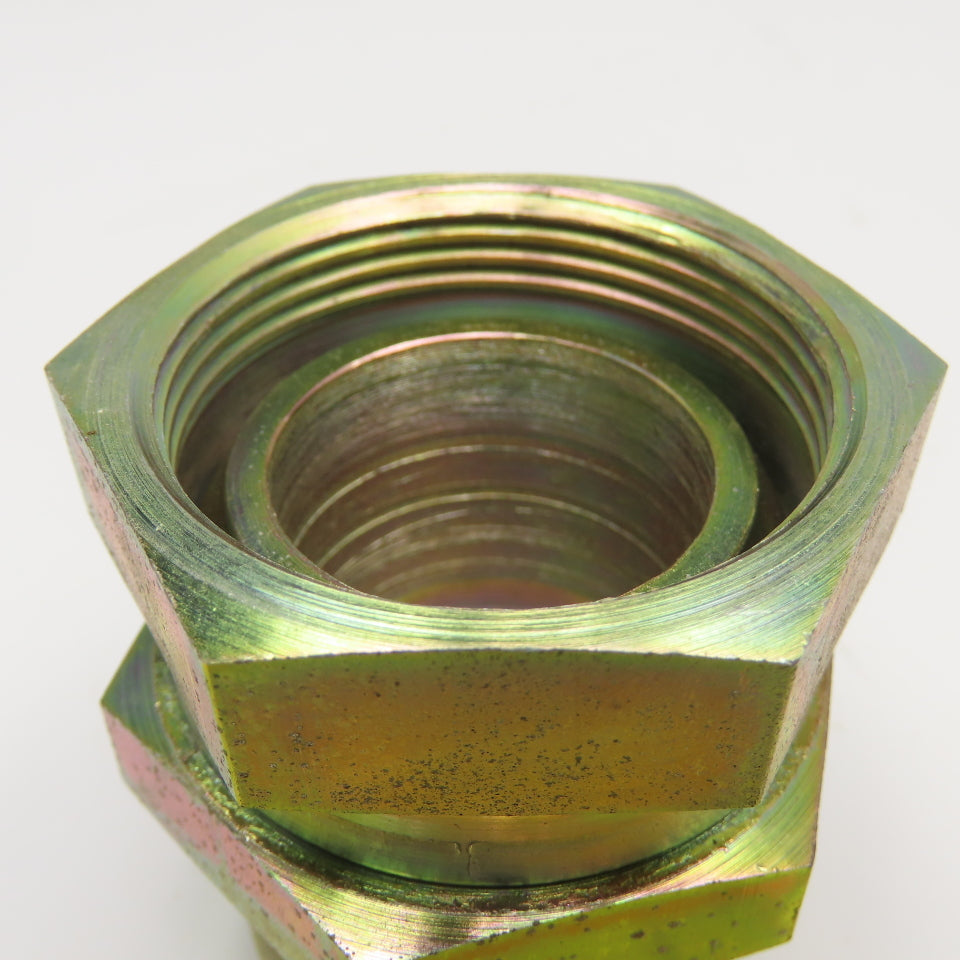 1-1/2" (-24) Female Swivel NPSM x 1-1/2" (-24) Male NPSM Straight Adaptor
