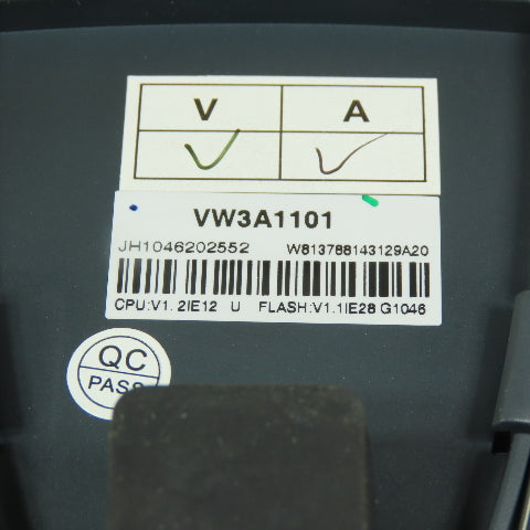 Schneider Electric VW3A1101 LCD Graphic Keypad Interface Altivar71  CD & Manual