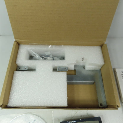 Schneider Electric VW3A1101 LCD Graphic Keypad Interface Altivar71  CD & Manual